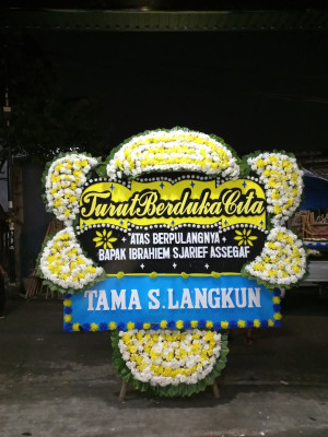 Papan Bunga Duka di Noyan